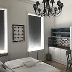Πανσιόν Balance Green Door 7